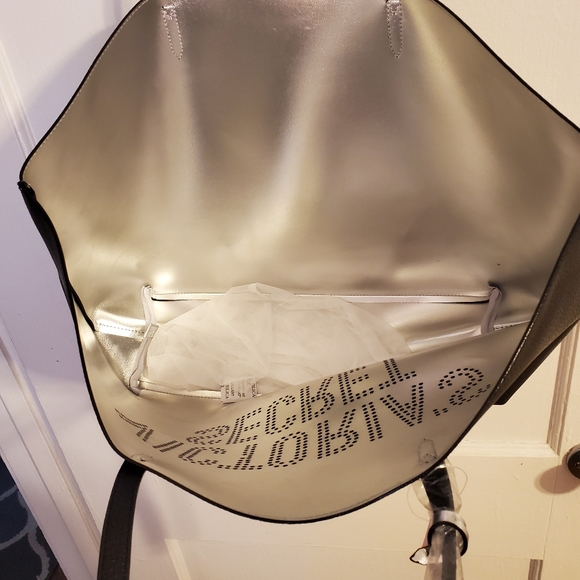 NWT Victoria's Secret Tote - Picture 5 of 5